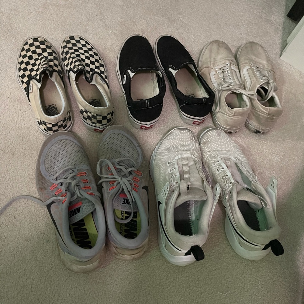 Sneakers